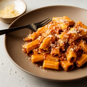 easy bolognese sauce recipe and simple italian bolognese